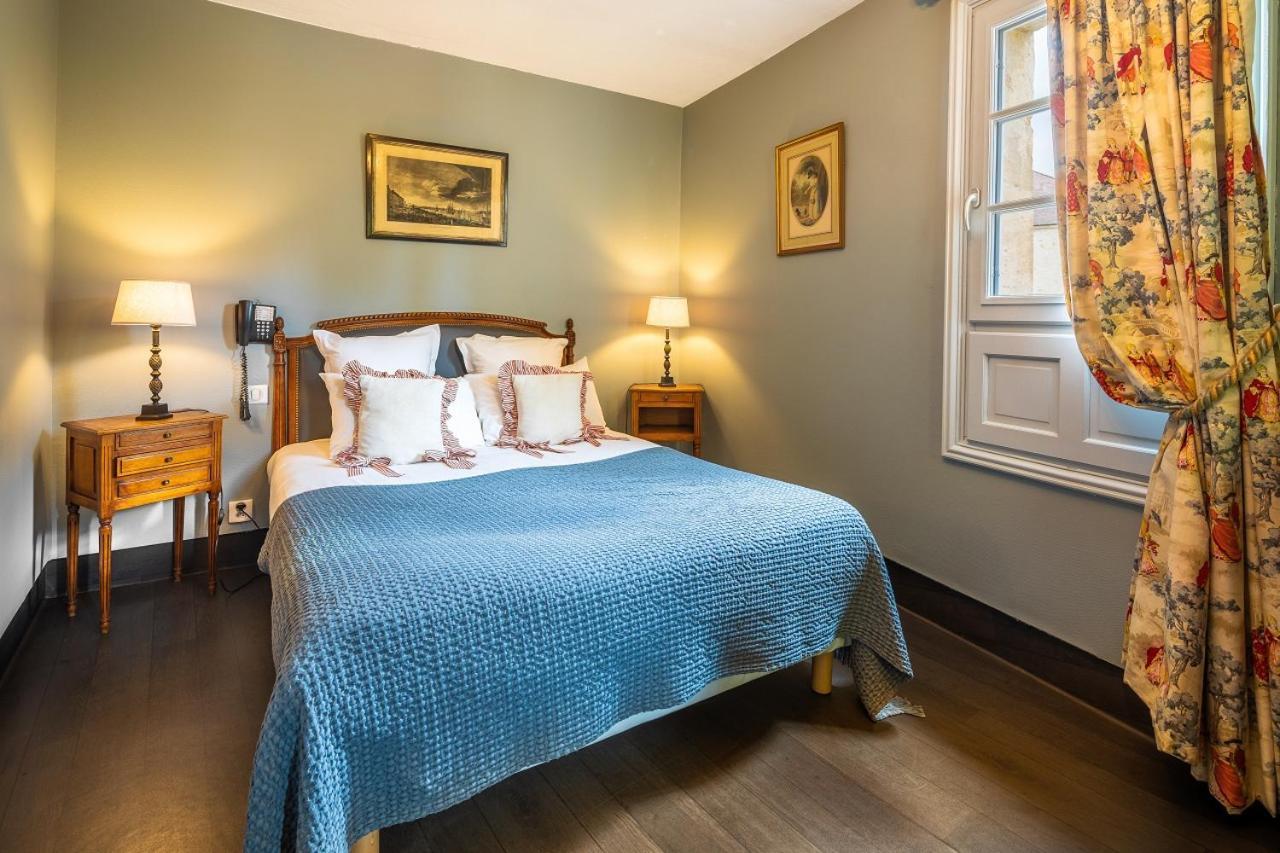 Hotel La Couleuvrine Sarlat Centre Ville Kültér fotó
